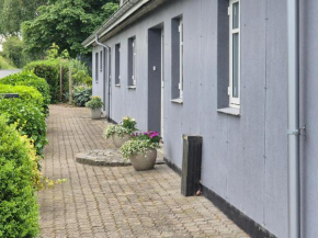 Værelse, spiseområde, tv-stue og eget bad på landet in Kværndrup